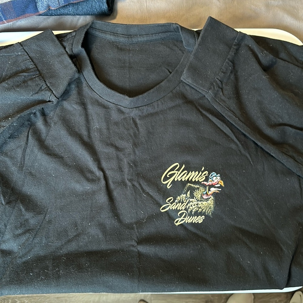 XL Glamis Sand Dunes Long Sleeve Black Tee